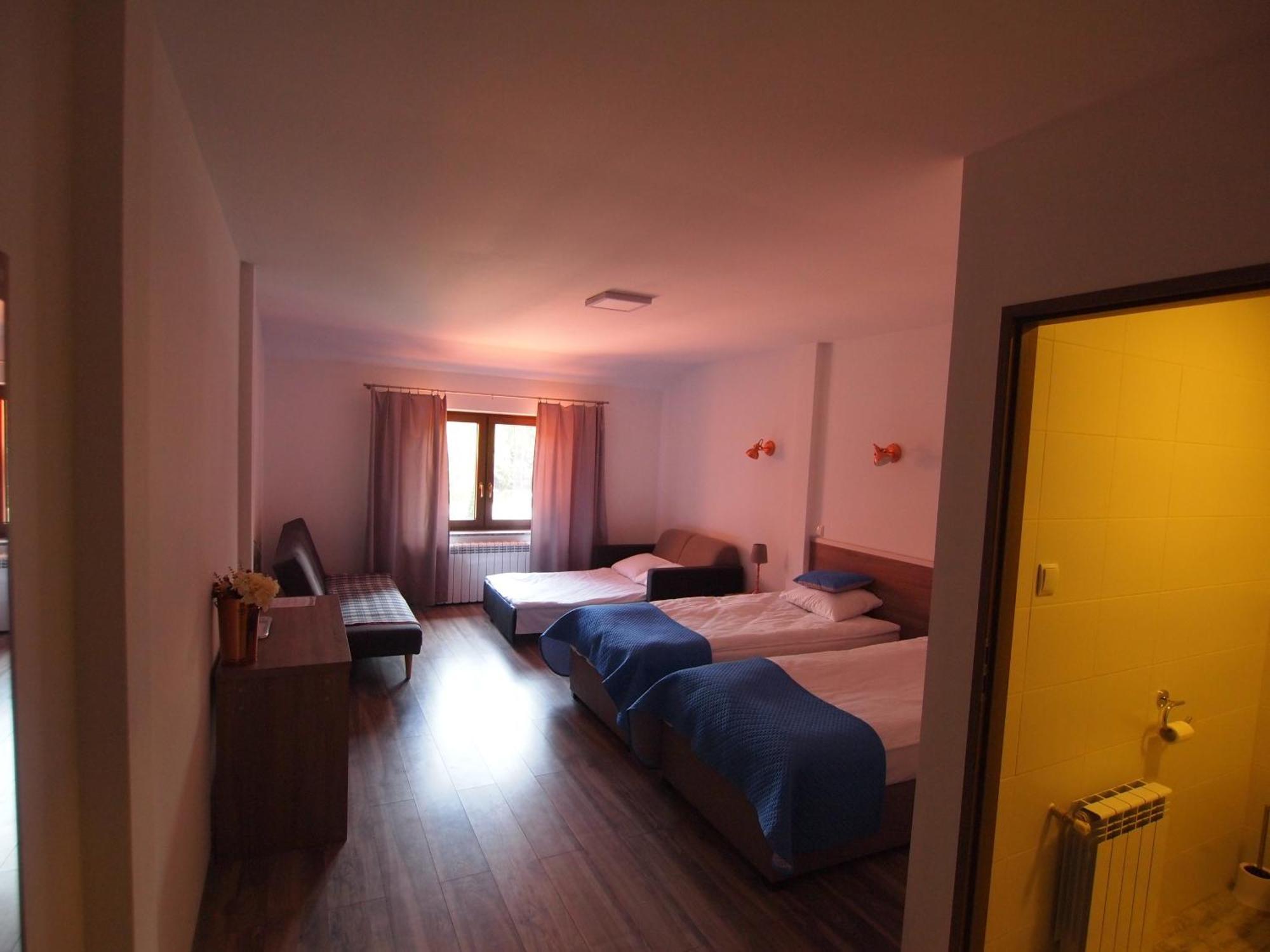 Zajazd Siodlo Hotel&Restauracja Kobyla Góra Екстериор снимка